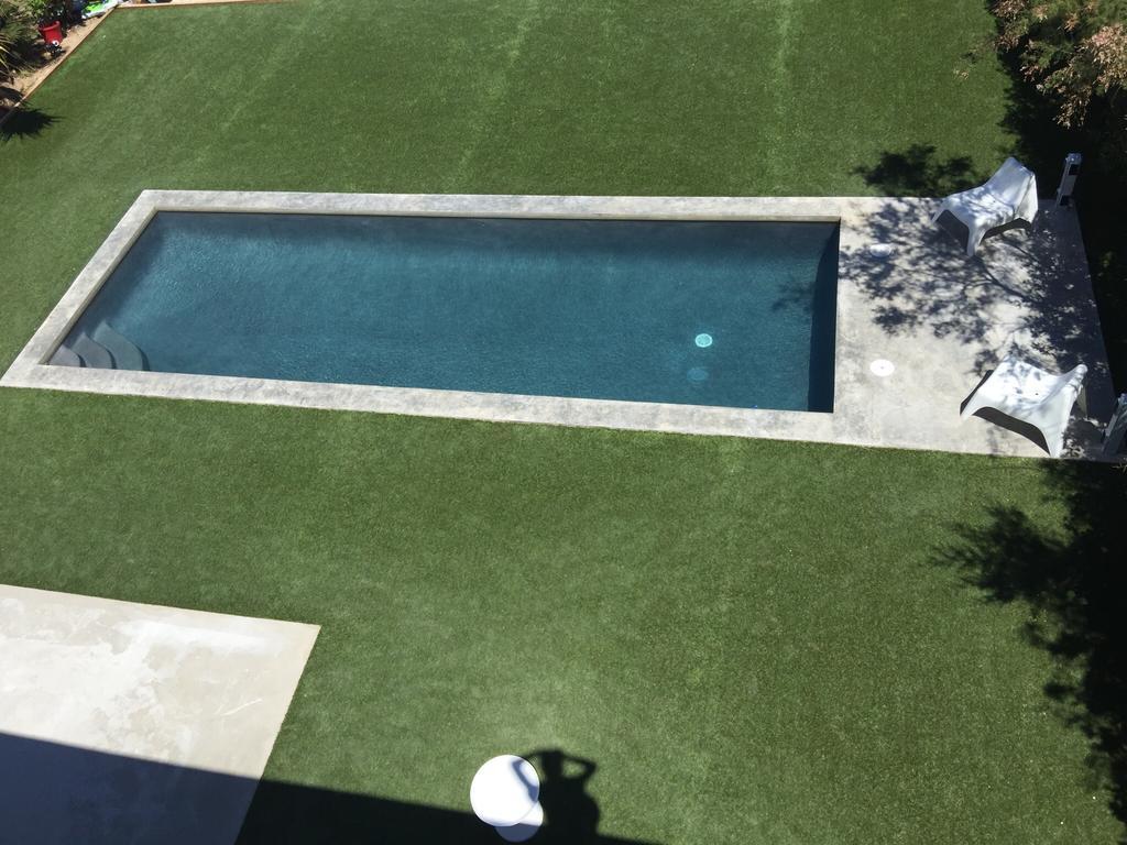 Le Cube Hotel Design A Hyeres Plage Avec Piscine Et Cuisine Eksteriør bilde