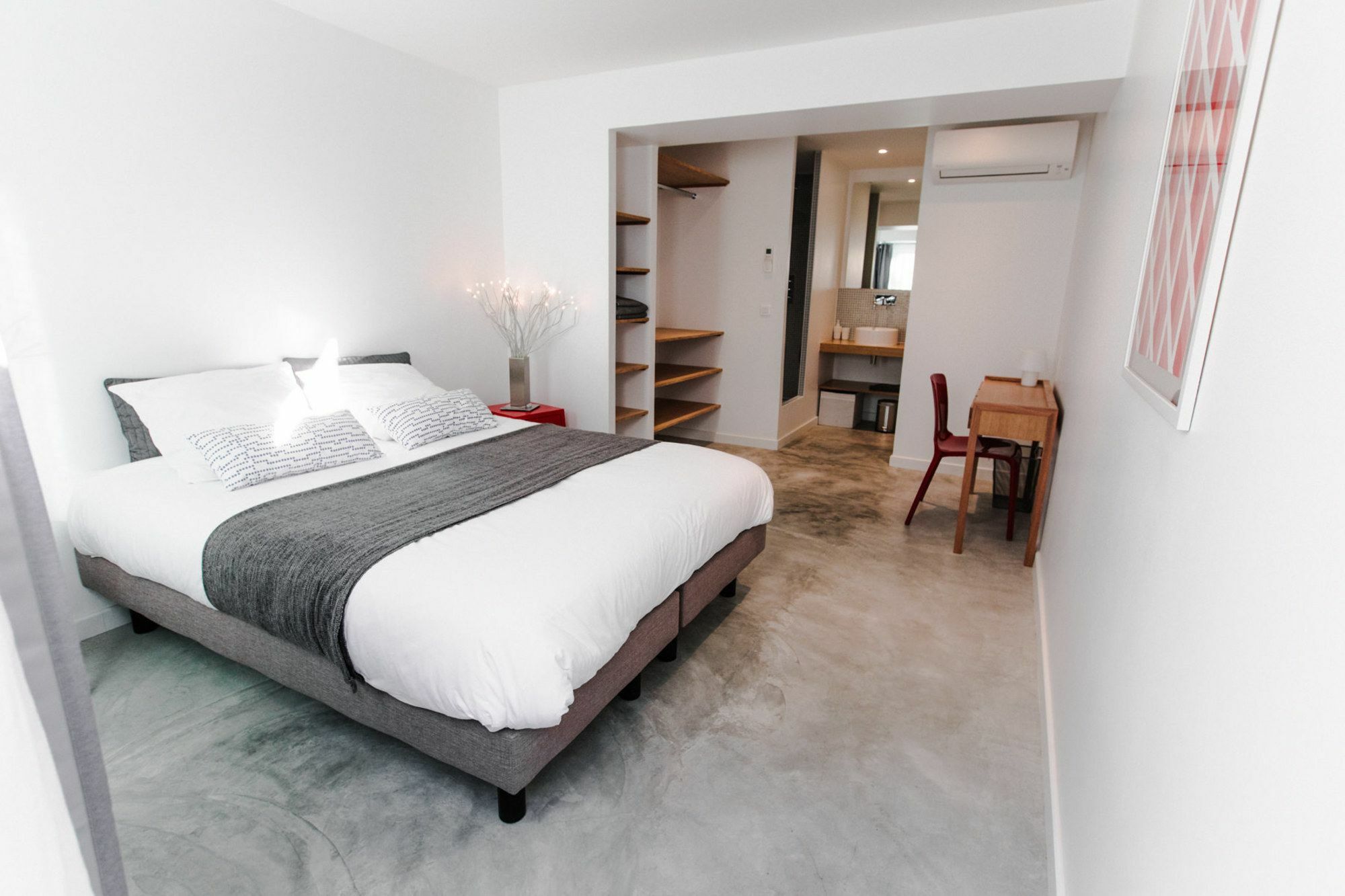 Le Cube Hotel Design A Hyeres Plage Avec Piscine Et Cuisine Eksteriør bilde